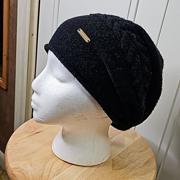 Hat by Queenfur, Super Soft Black OS - Picture 1 of 3